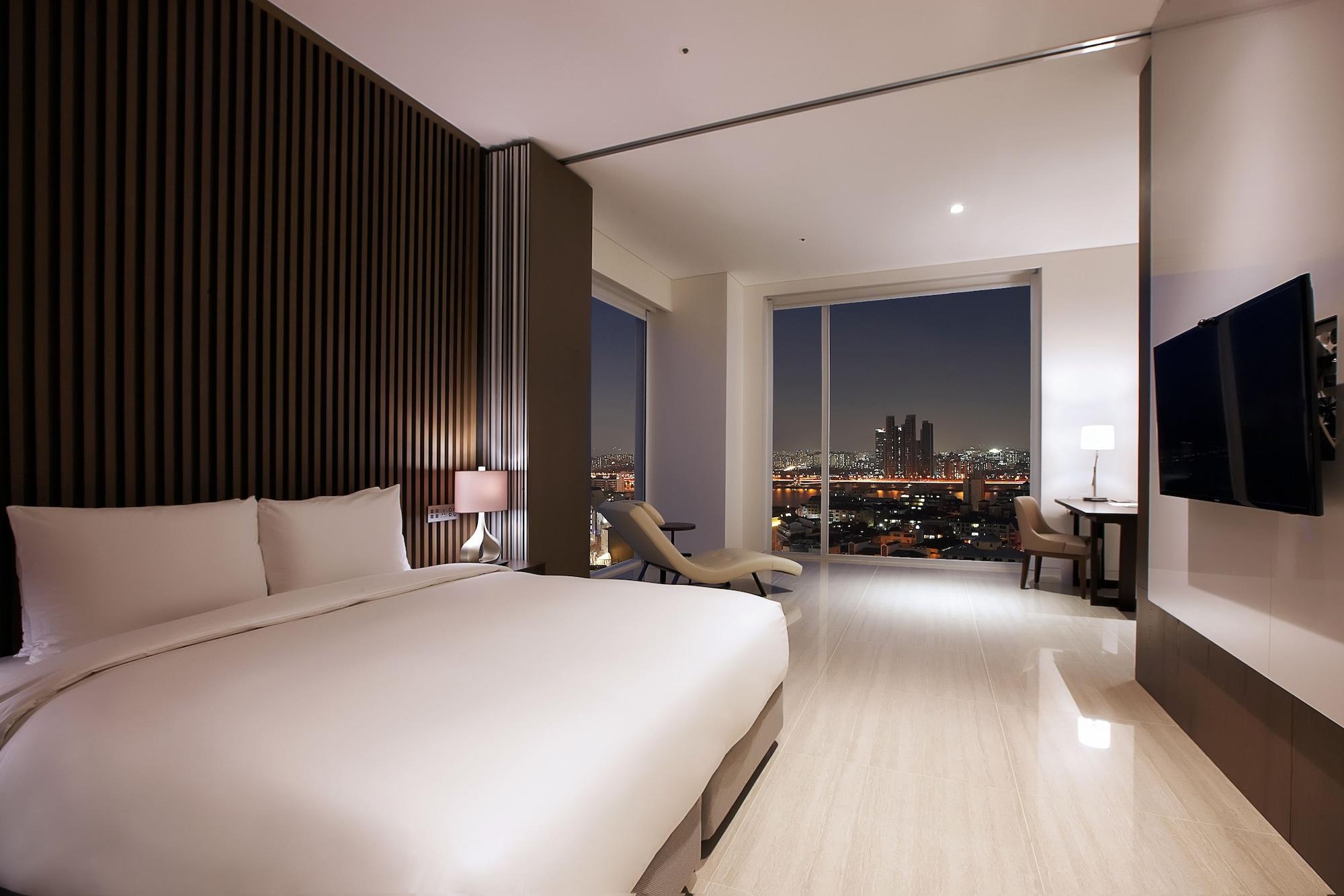 โรงแรมเอนทรา โซล ภายนอก รูปภาพ